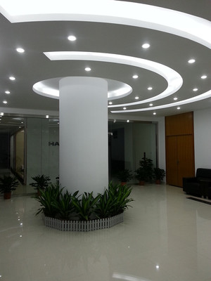 深圳裝修公司家庭裝修要吊頂才顯檔次嗎-深圳美飾家裝飾工程有限公司提供深圳裝修公司家庭裝修要吊頂才顯檔次嗎的相關介紹、產品、服務、圖片、價格辦公室裝修,廠房裝修,店鋪裝修,家庭裝修,二手房翻新